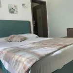 Отель Di 4*