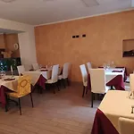 Di Hotel 4*