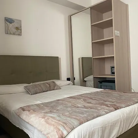 Di Hotel 4*