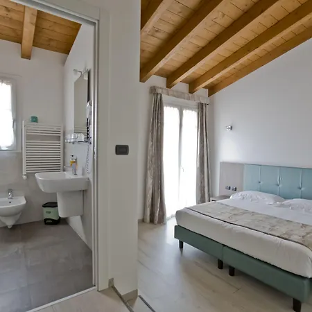 Hotel Di