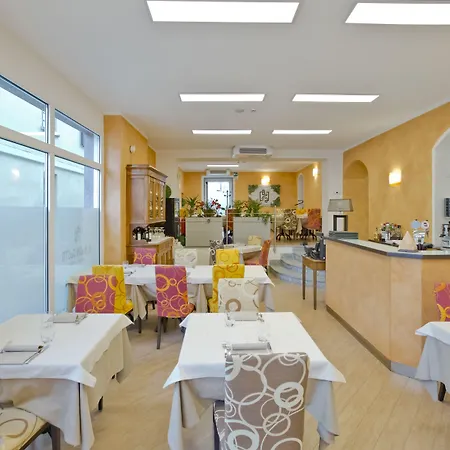 Hotel Di 4*