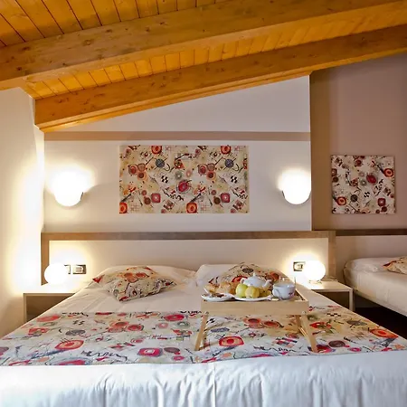 Hotel Di 3*