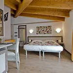 Hotel Di 4*