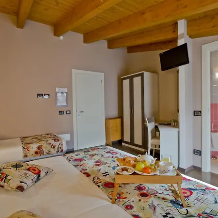 Hotel Di